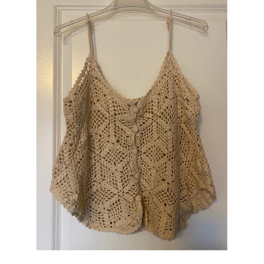 🌻 Forever 21 Crochet Tank